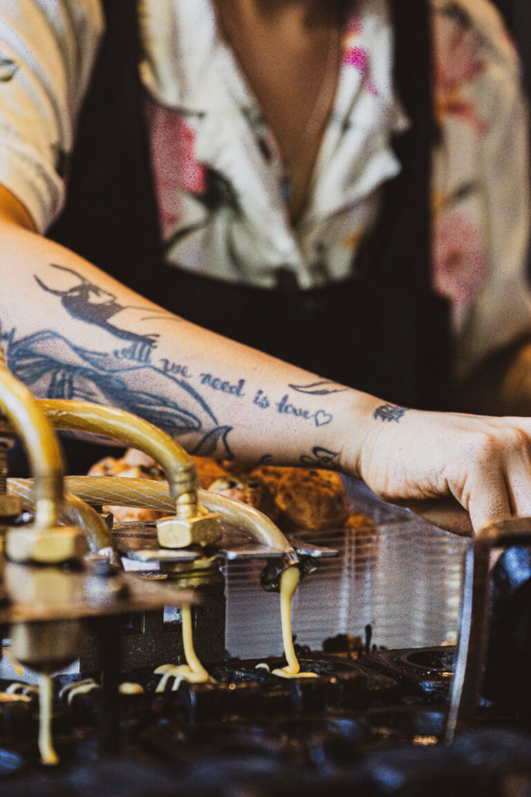 All we need is love, Central the Abastos Market, Guadalajara